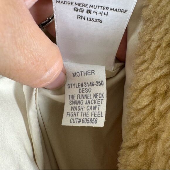 Mother Denim The Funnel Neck Swing Jacket Sherpa Can’t Fight The Feel Tan Small - Picture 9 of 9